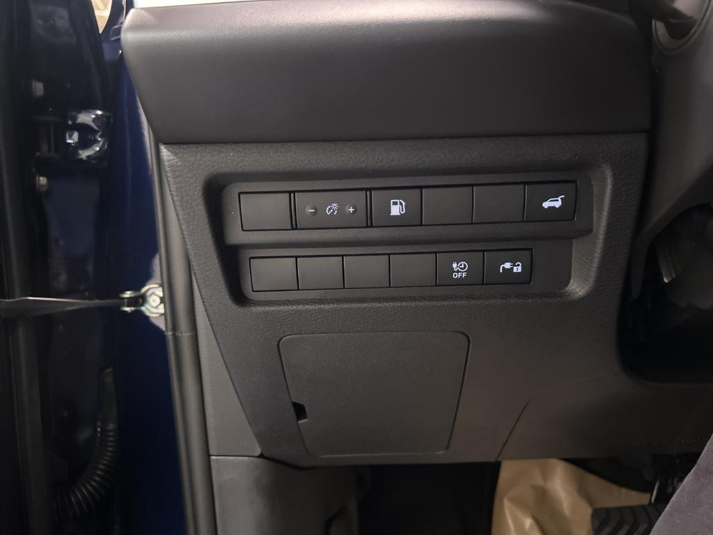 new 2025 Mitsubishi Outlander PHEV car, priced at $47,590