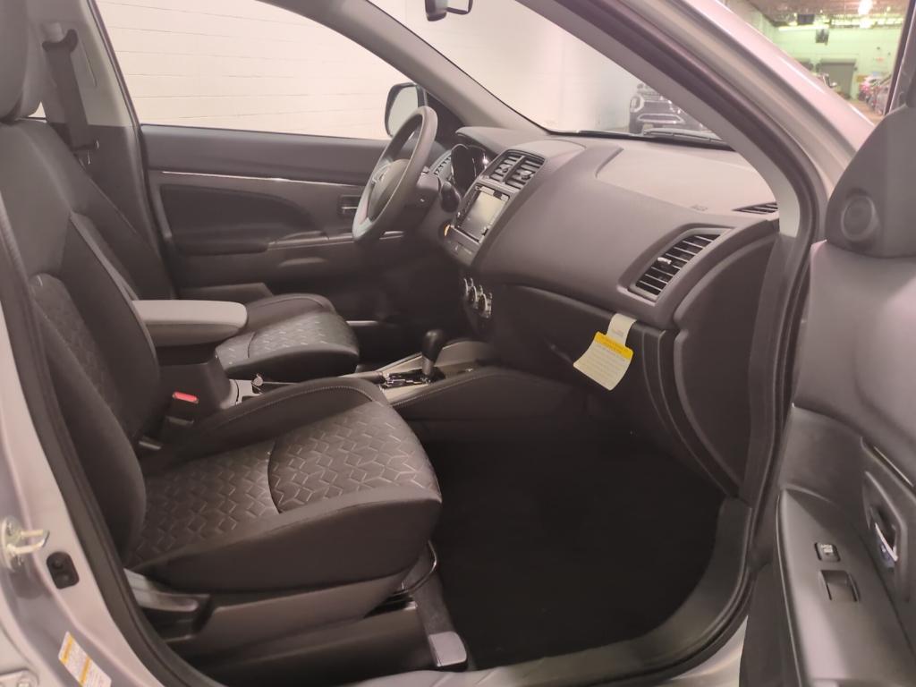 new 2025 Mitsubishi Outlander Sport car, priced at $27,406