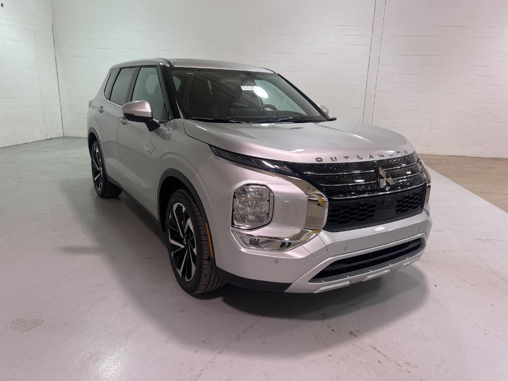 new 2025 Mitsubishi Outlander PHEV car, priced at $46,695