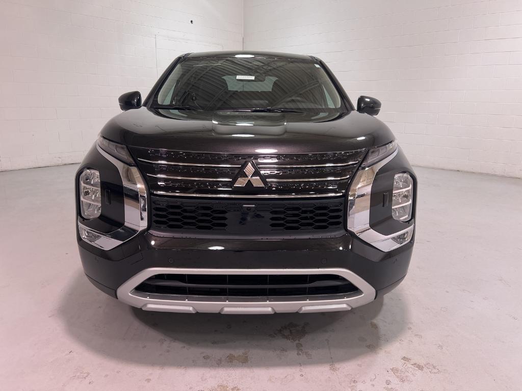 new 2025 Mitsubishi Outlander PHEV car, priced at $45,415