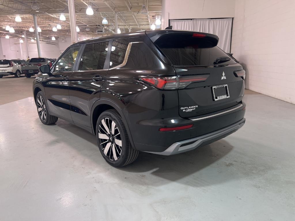 new 2025 Mitsubishi Outlander car, priced at $37,500