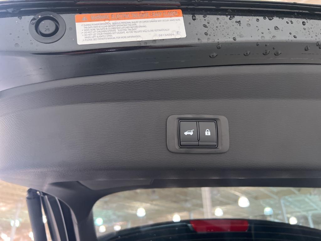 new 2025 Mitsubishi Outlander car, priced at $37,540