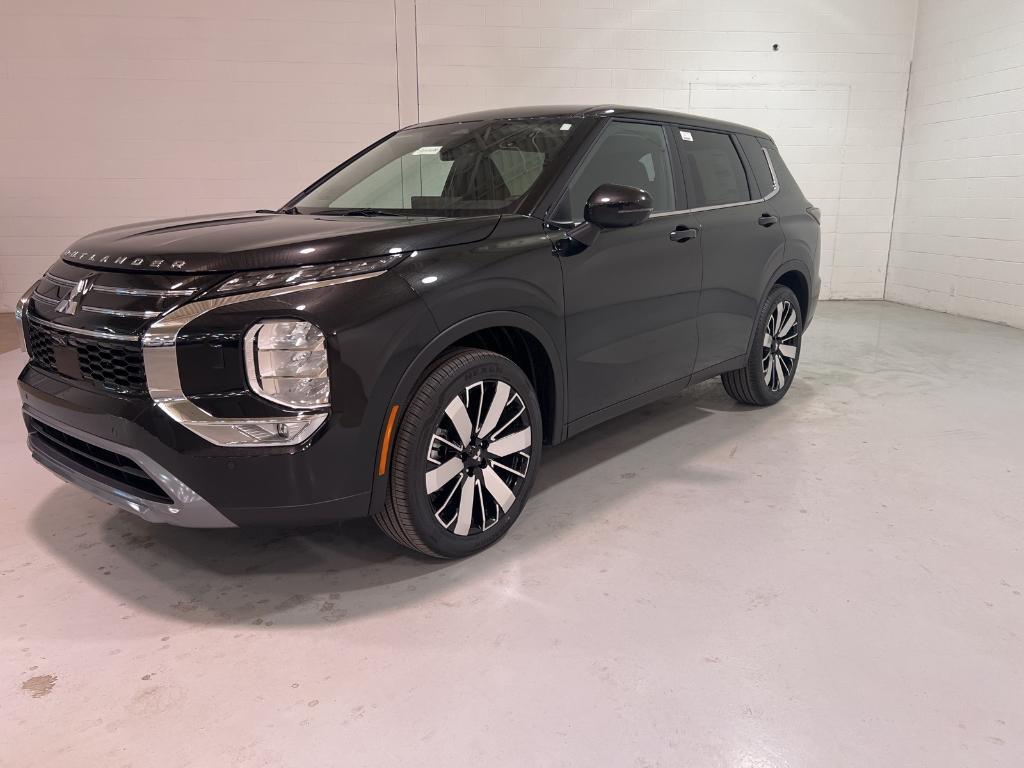 new 2025 Mitsubishi Outlander car, priced at $37,540