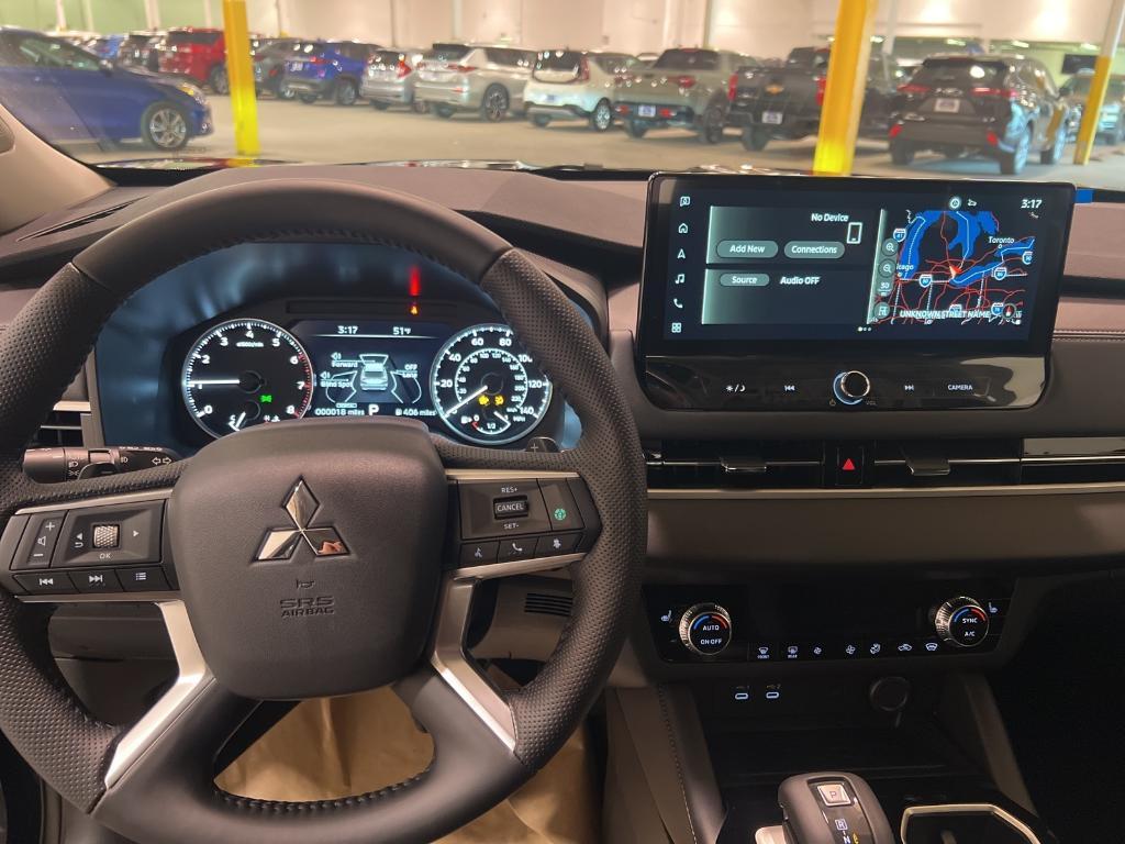 new 2025 Mitsubishi Outlander car, priced at $37,540