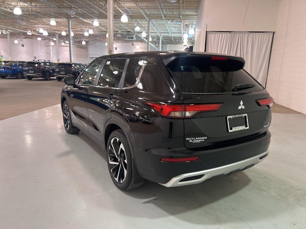 new 2025 Mitsubishi Outlander PHEV car, priced at $46,705