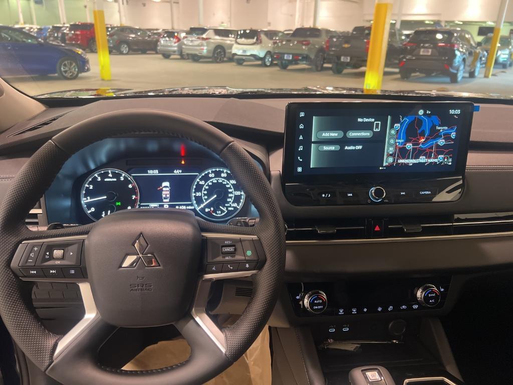 new 2025 Mitsubishi Outlander car, priced at $37,455