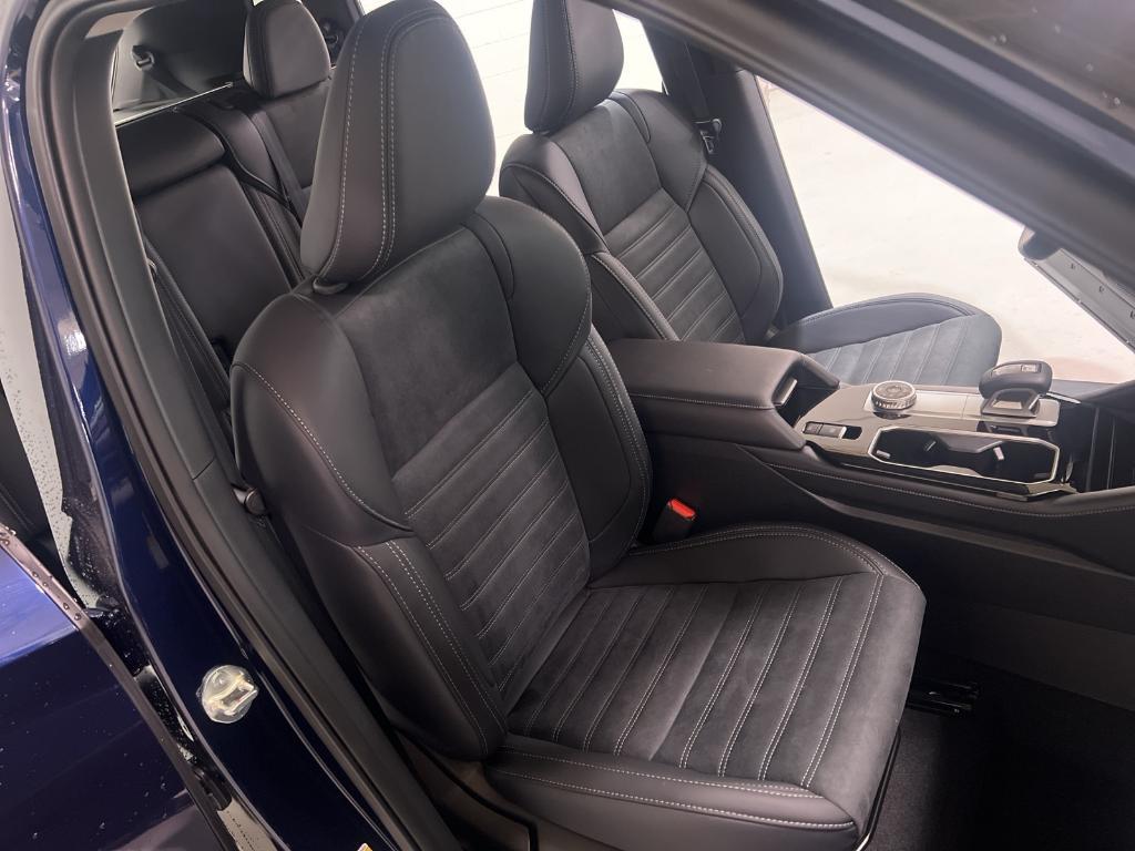 new 2025 Mitsubishi Outlander car, priced at $37,455