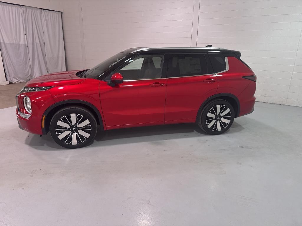 new 2025 Mitsubishi Outlander car, priced at $44,725