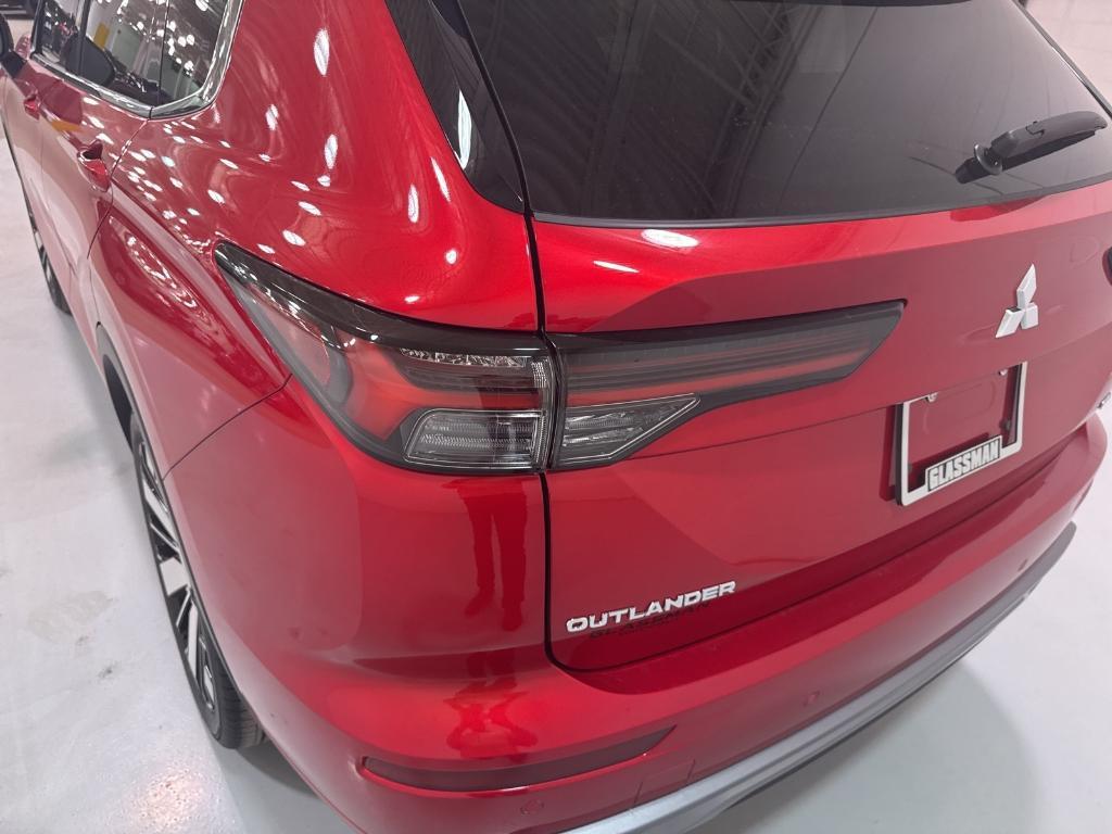 new 2025 Mitsubishi Outlander car, priced at $44,725