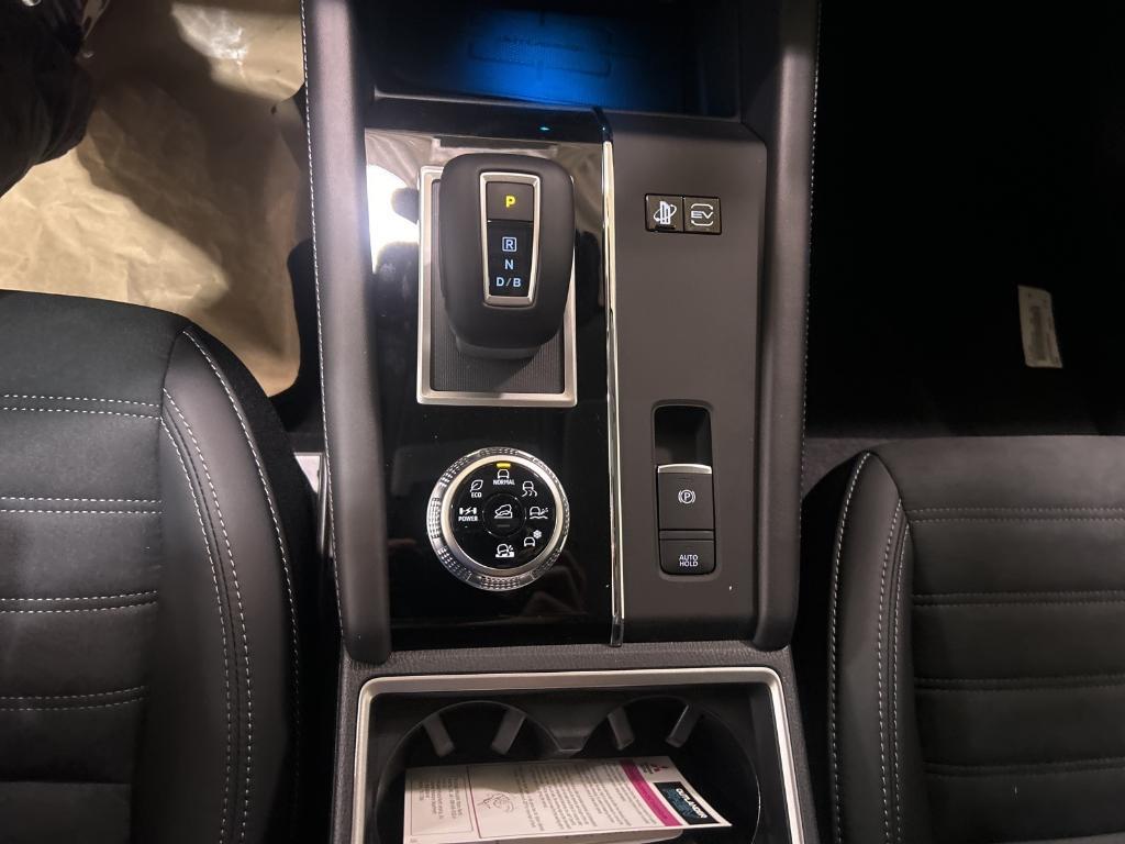 new 2025 Mitsubishi Outlander PHEV car, priced at $45,405