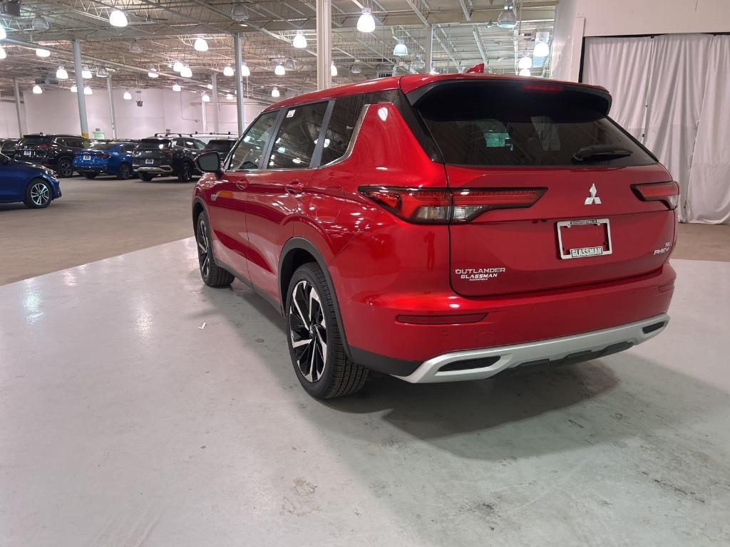new 2025 Mitsubishi Outlander PHEV car, priced at $45,405