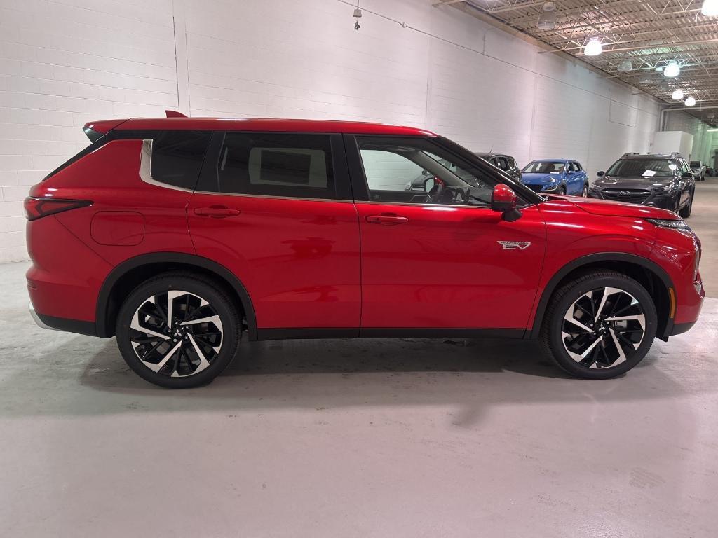 new 2025 Mitsubishi Outlander PHEV car, priced at $45,405