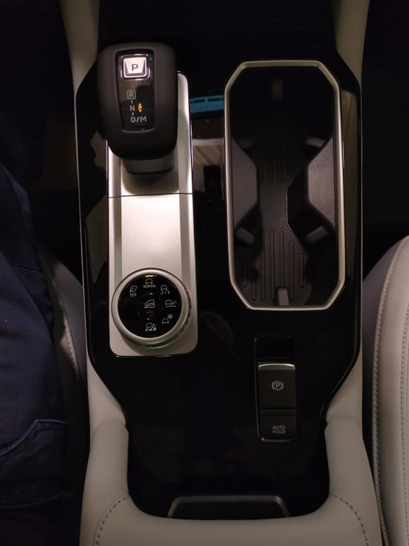 new 2025 Mitsubishi Outlander car, priced at $44,255