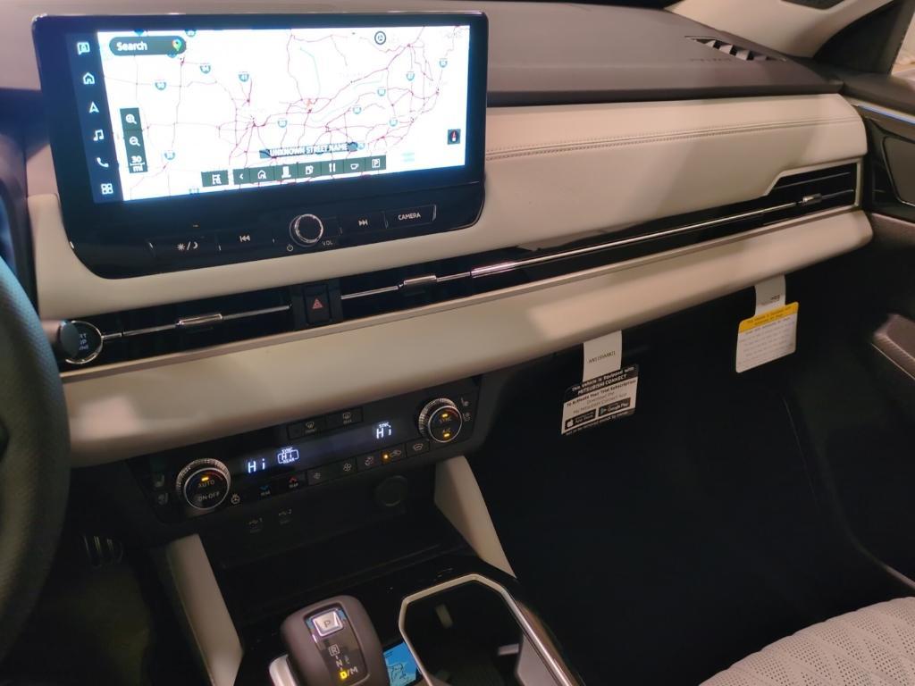 new 2025 Mitsubishi Outlander car, priced at $44,255