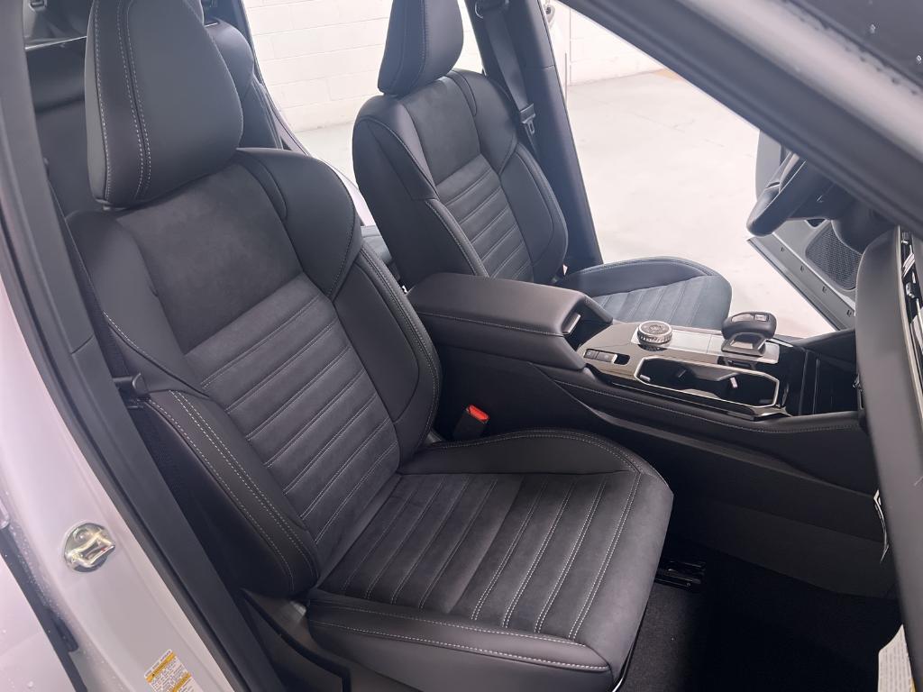 new 2025 Mitsubishi Outlander car, priced at $43,315