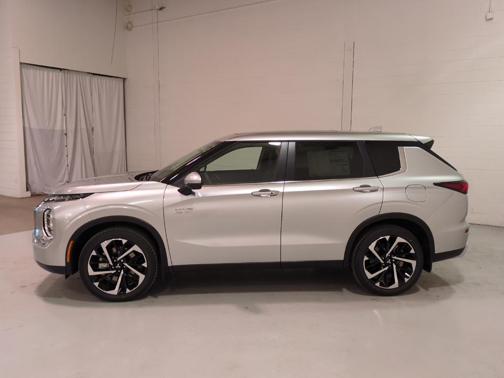 new 2025 Mitsubishi Outlander PHEV car, priced at $46,705