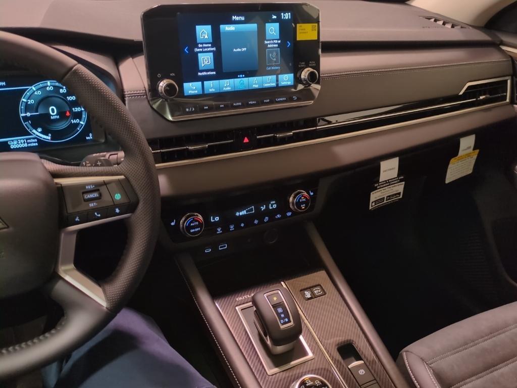 new 2025 Mitsubishi Outlander PHEV car, priced at $46,705