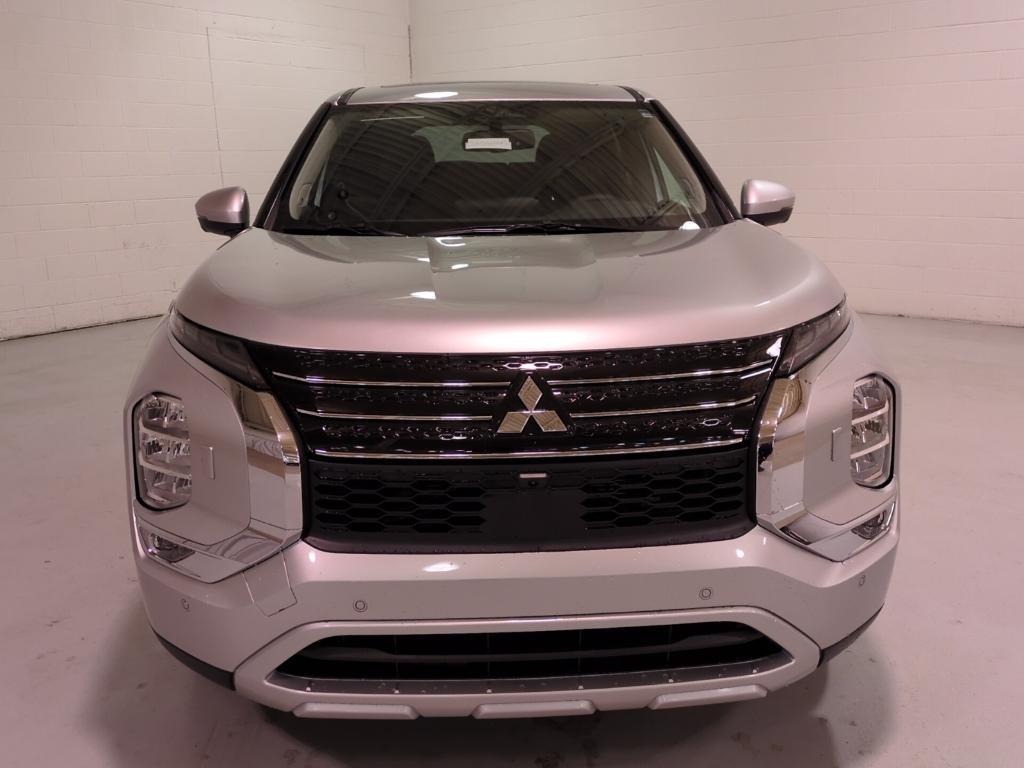 new 2025 Mitsubishi Outlander PHEV car, priced at $46,705