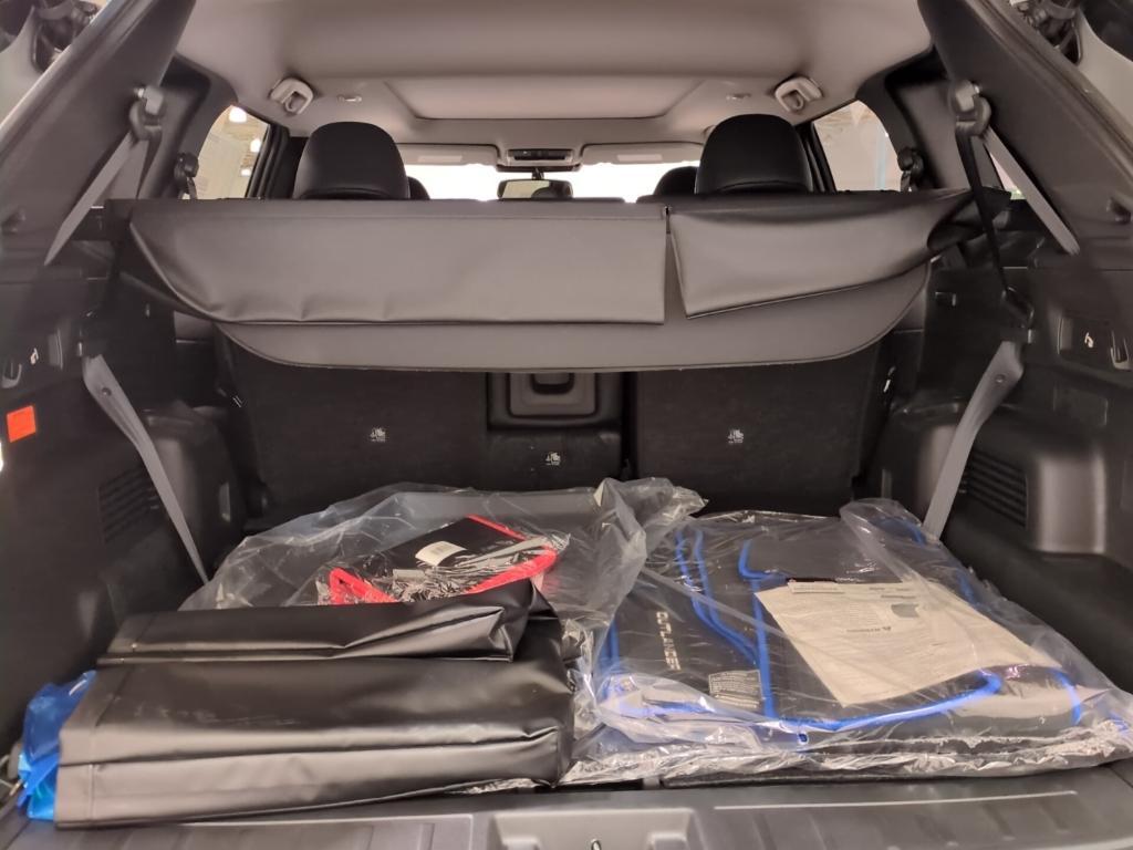 new 2025 Mitsubishi Outlander PHEV car, priced at $46,705