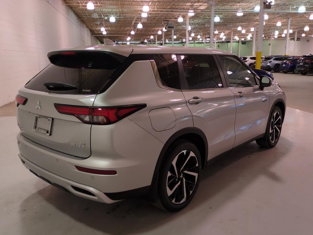 new 2025 Mitsubishi Outlander PHEV car, priced at $46,705
