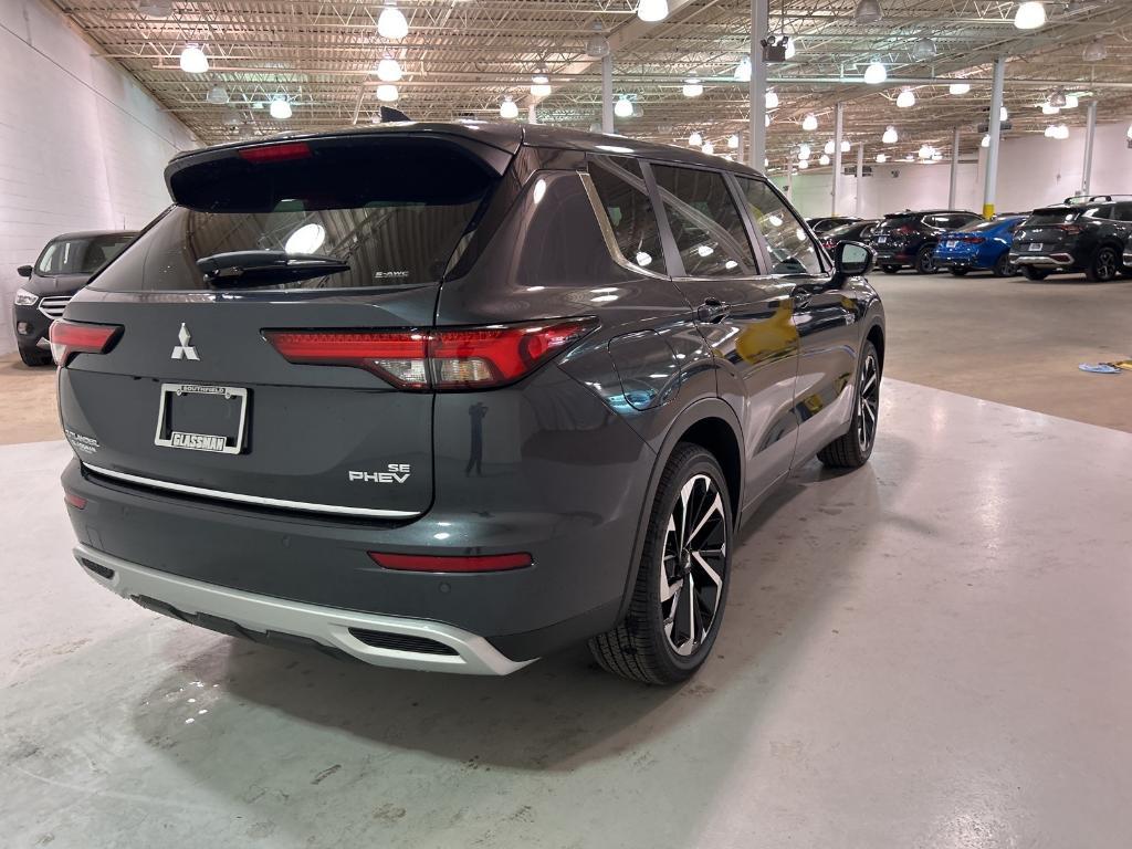 new 2025 Mitsubishi Outlander PHEV car, priced at $44,835