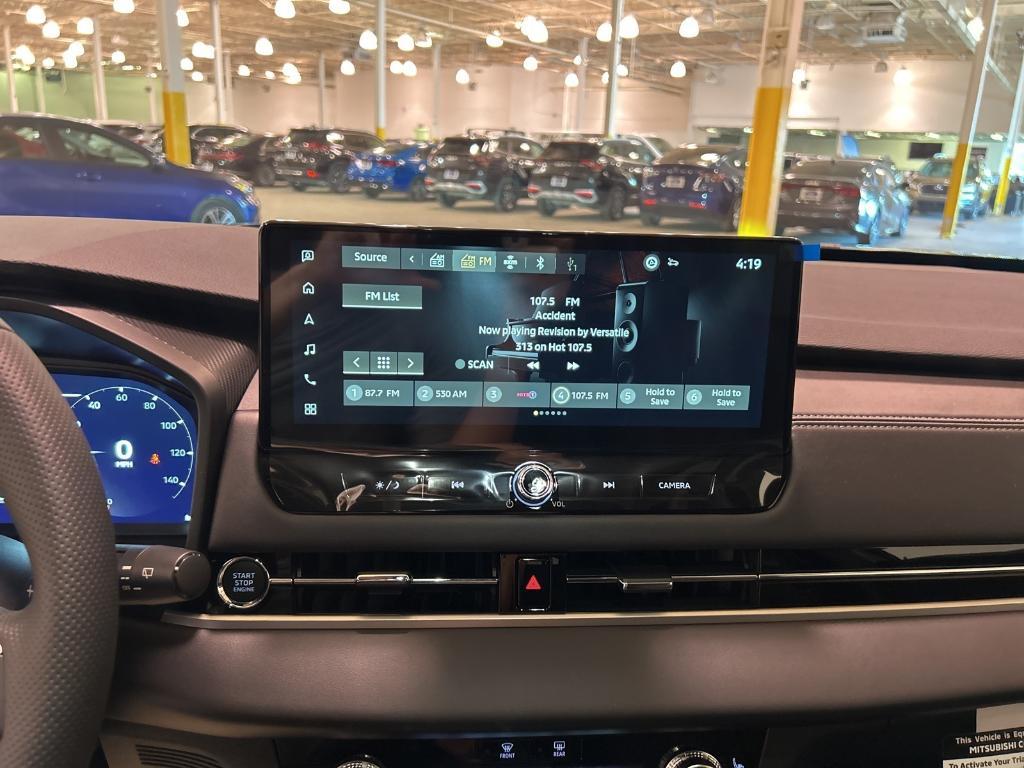 new 2025 Mitsubishi Outlander car, priced at $41,995