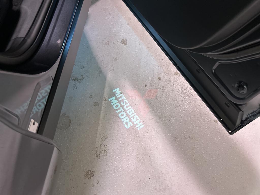 new 2025 Mitsubishi Outlander car, priced at $41,995