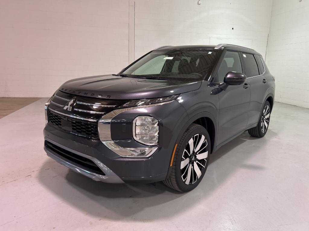 new 2025 Mitsubishi Outlander car, priced at $41,995