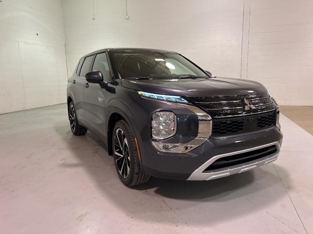 new 2025 Mitsubishi Outlander PHEV car, priced at $46,705