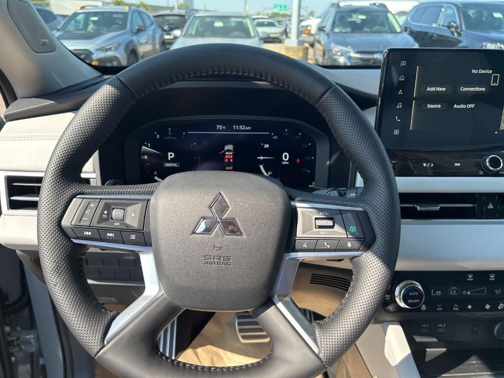 new 2025 Mitsubishi Outlander car, priced at $42,500
