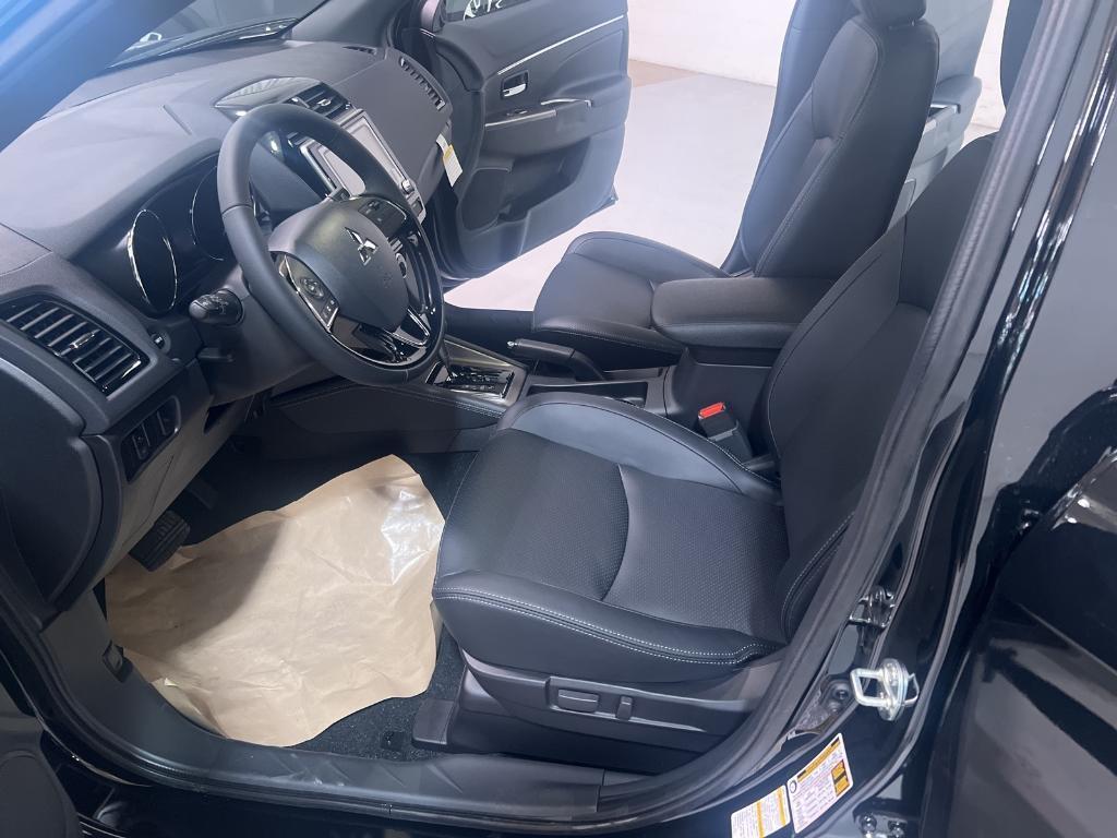 new 2025 Mitsubishi Outlander Sport car, priced at $31,225