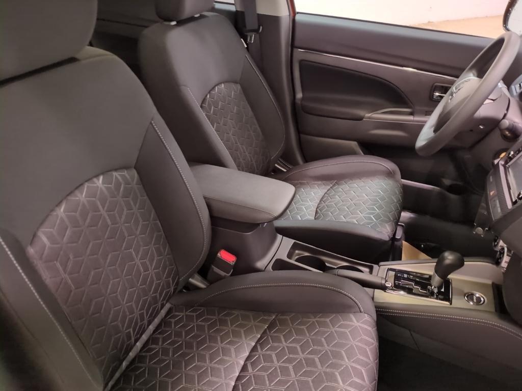 new 2025 Mitsubishi Outlander Sport car, priced at $28,635