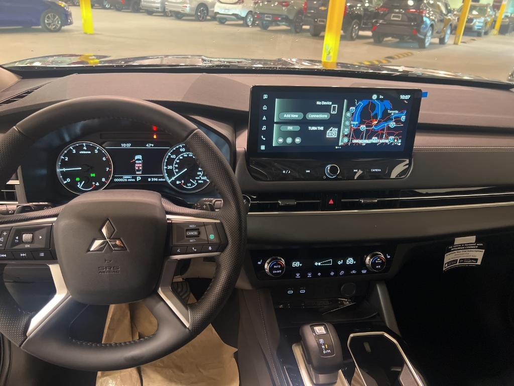 new 2025 Mitsubishi Outlander car, priced at $37,555