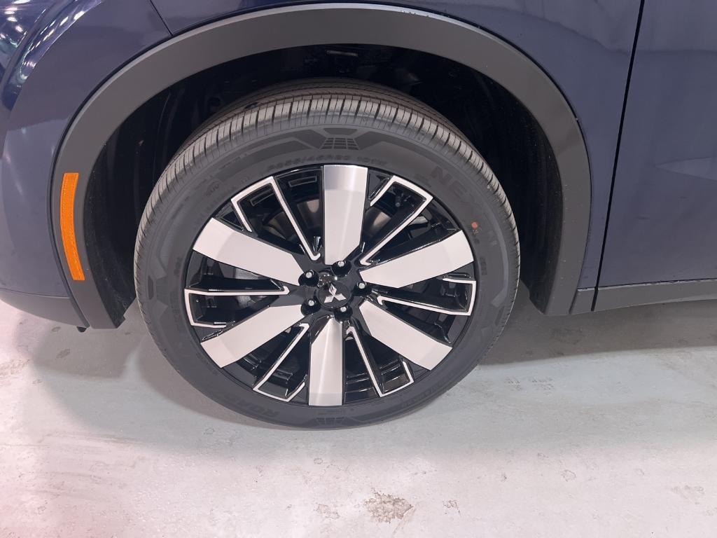 new 2025 Mitsubishi Outlander car, priced at $37,555