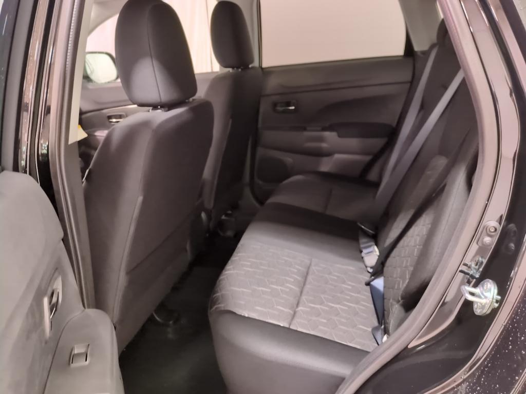 new 2025 Mitsubishi Outlander Sport car, priced at $28,028
