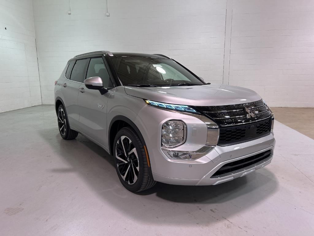 new 2025 Mitsubishi Outlander PHEV car, priced at $50,999