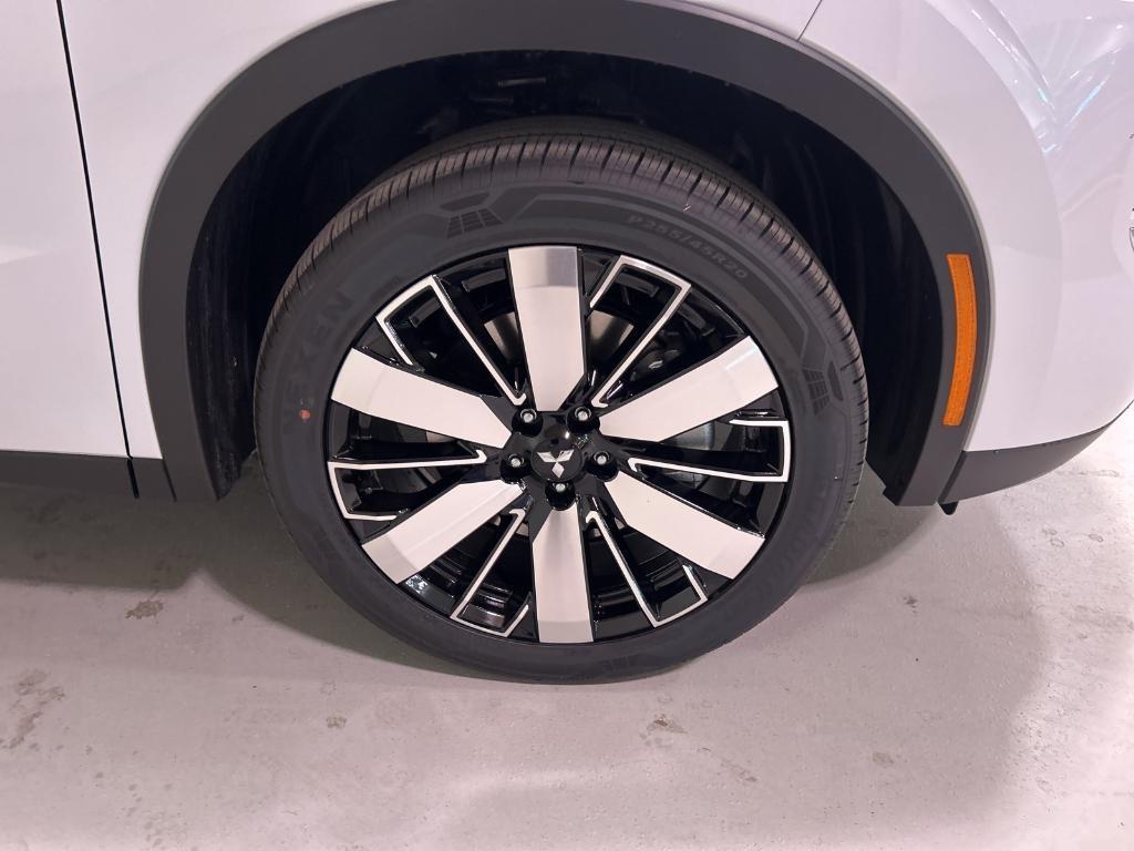new 2025 Mitsubishi Outlander car, priced at $40,675