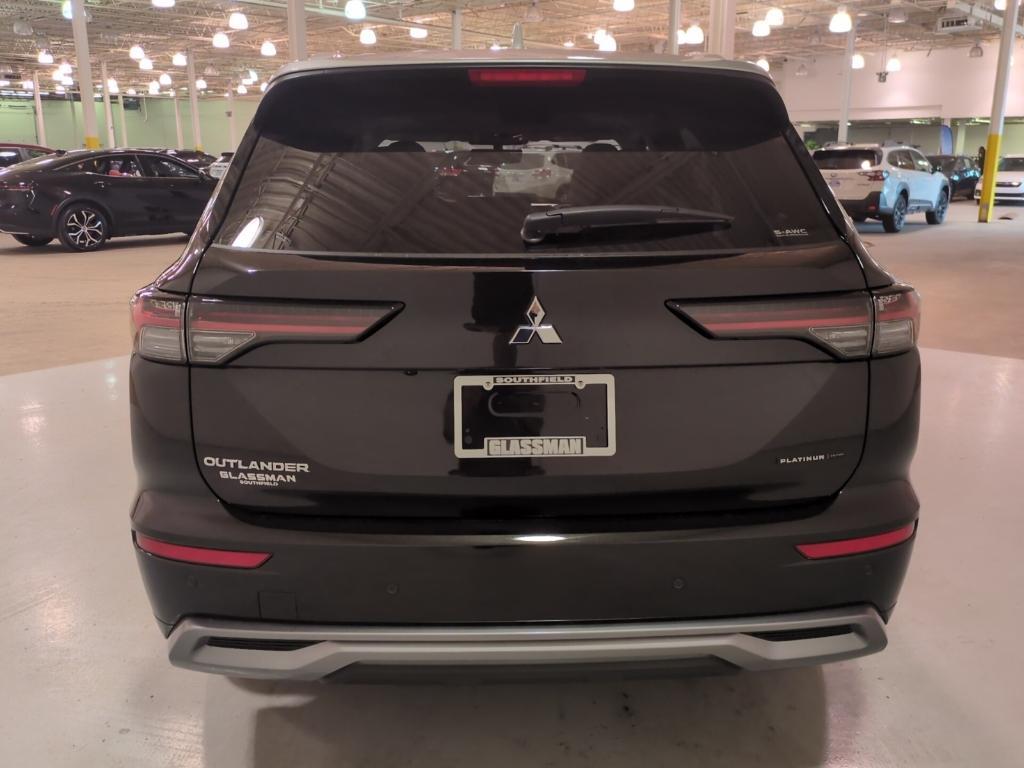 new 2025 Mitsubishi Outlander car, priced at $44,155