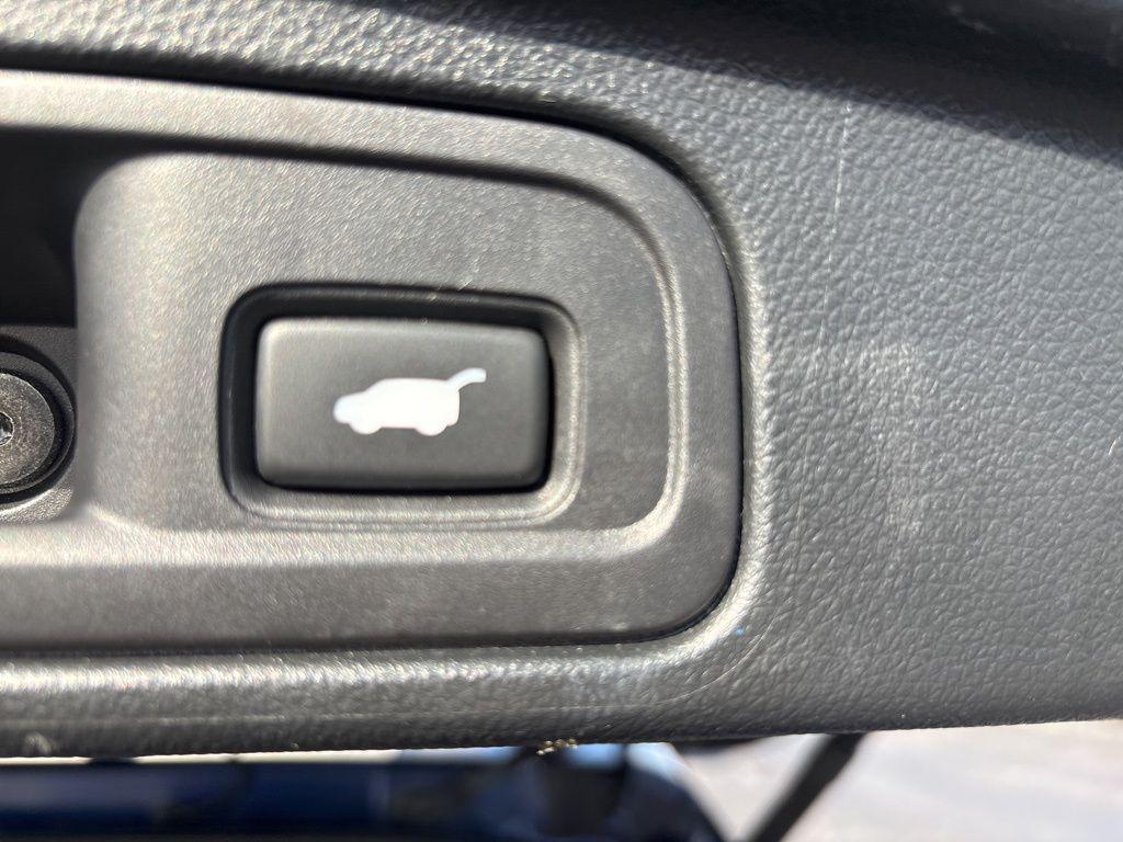 used 2022 Honda Pilot car, priced at $22,000