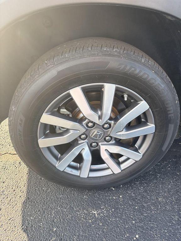 used 2022 Honda Pilot car, priced at $22,000