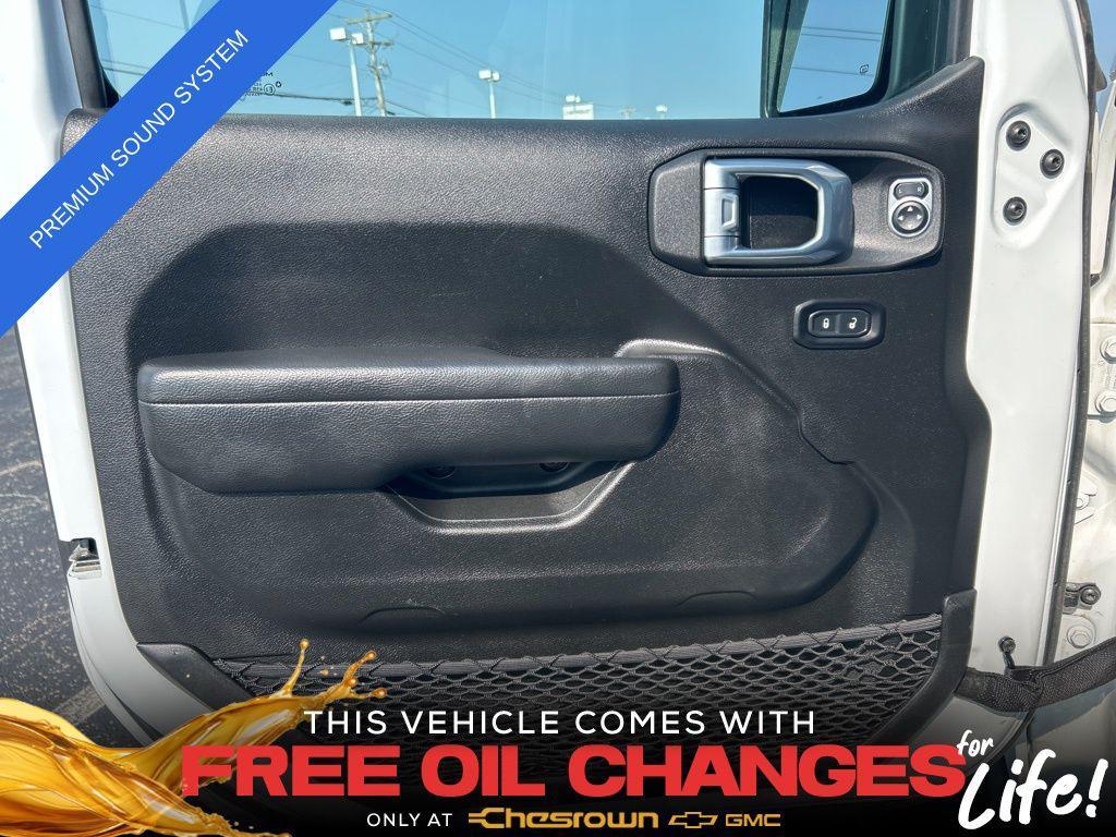 used 2022 Jeep Wrangler Unlimited car, priced at $39,155