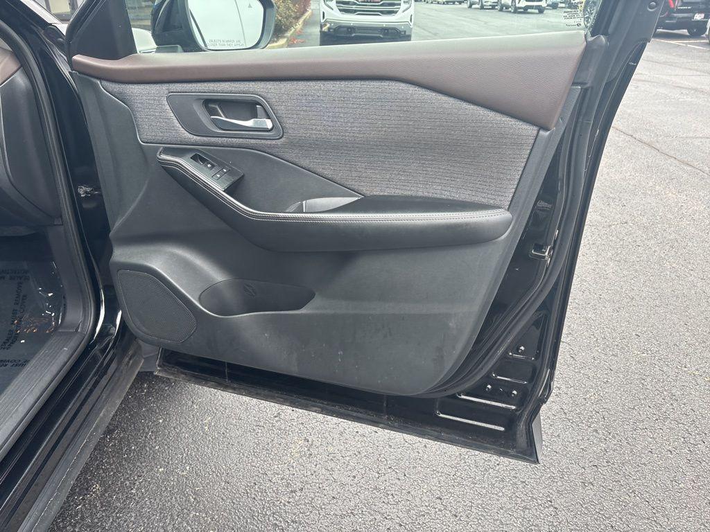 used 2021 Nissan Rogue car, priced at $19,700