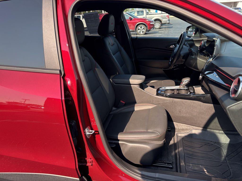used 2025 Chevrolet Trax car, priced at $22,608