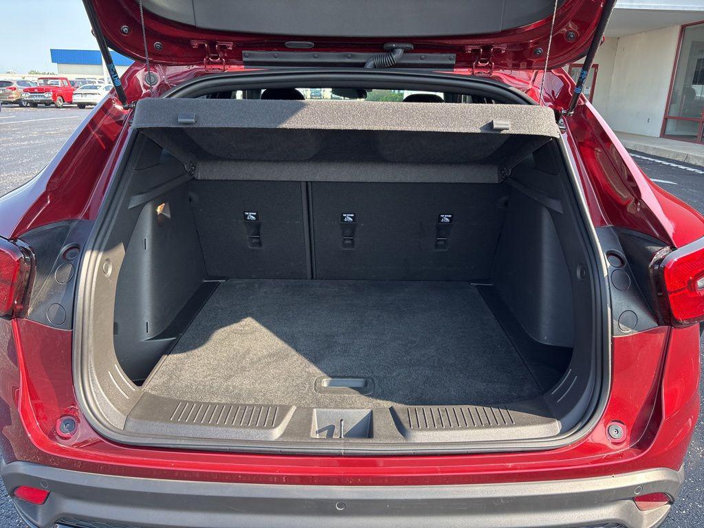 used 2025 Chevrolet Trax car, priced at $22,608