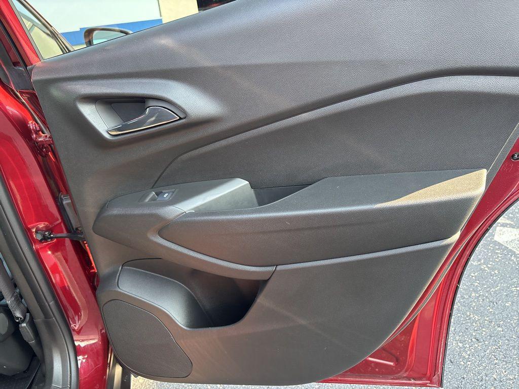 used 2025 Chevrolet Trax car, priced at $22,608