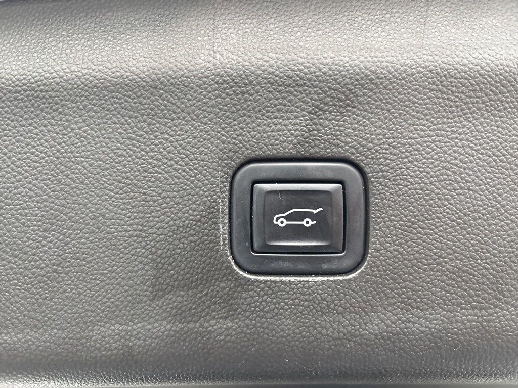 used 2023 Buick Enclave car, priced at $36,925