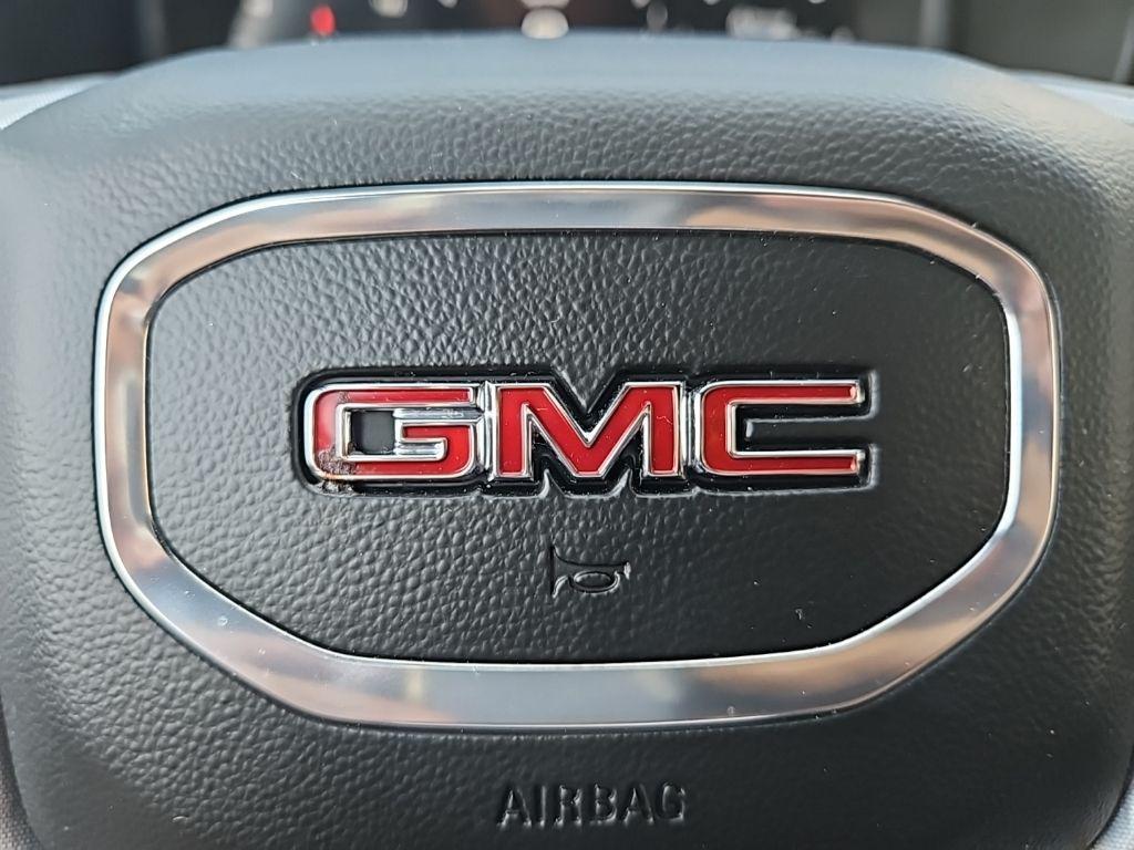 used 2023 GMC Yukon car, priced at $61,732