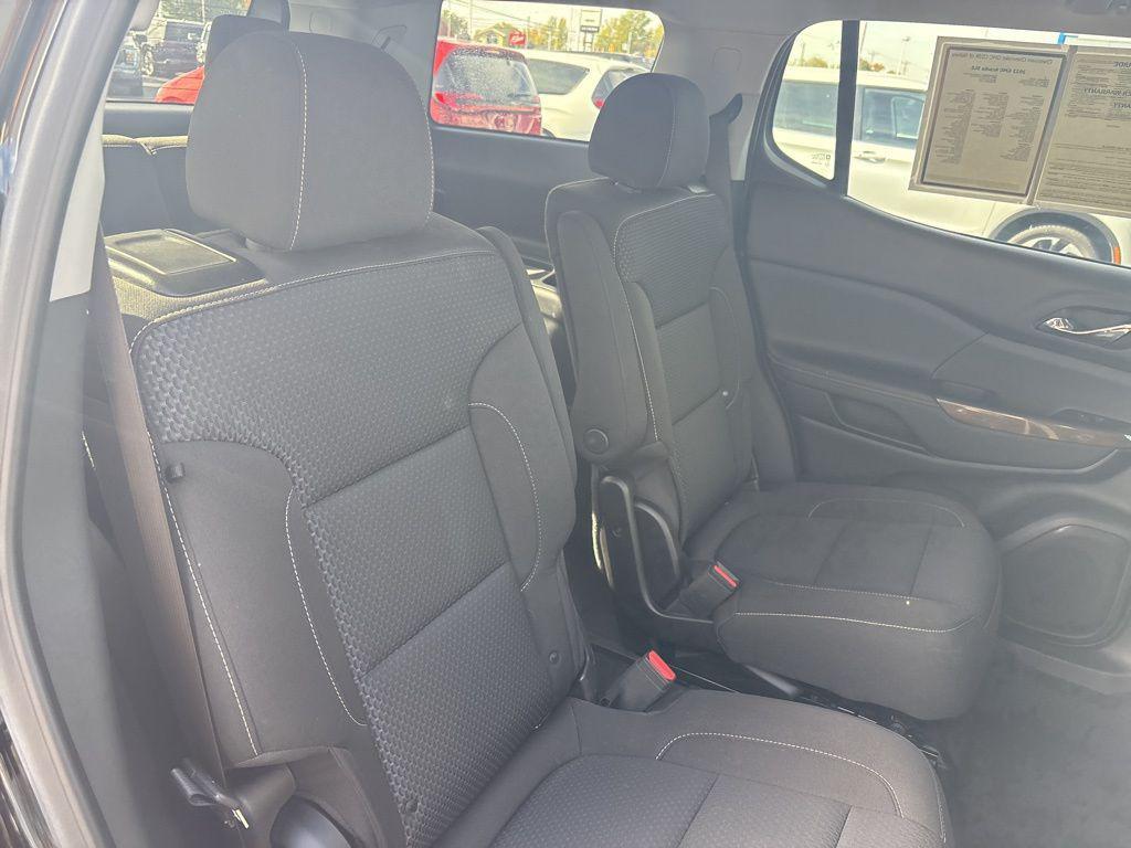 used 2023 GMC Acadia car, priced at $31,802