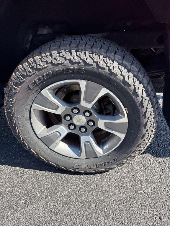 used 2015 Chevrolet Colorado car, priced at $16,000