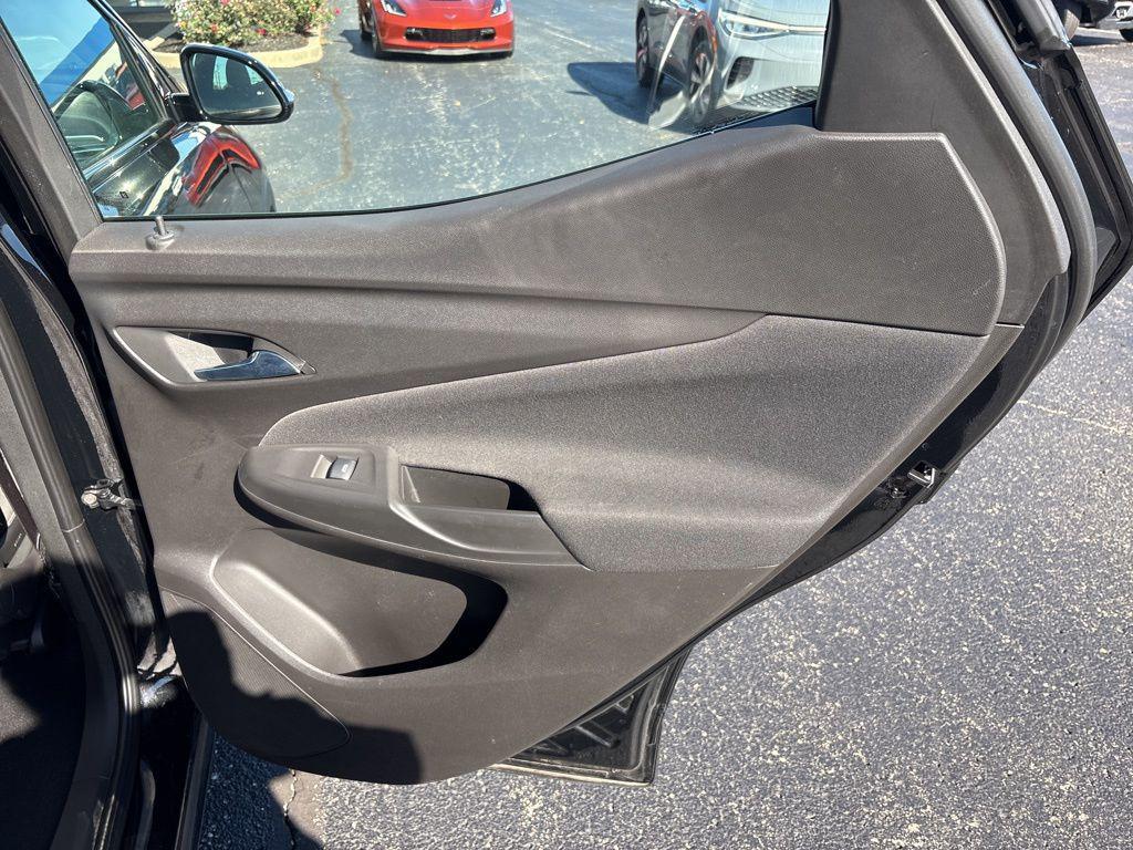 used 2022 Chevrolet Bolt EUV car, priced at $19,268